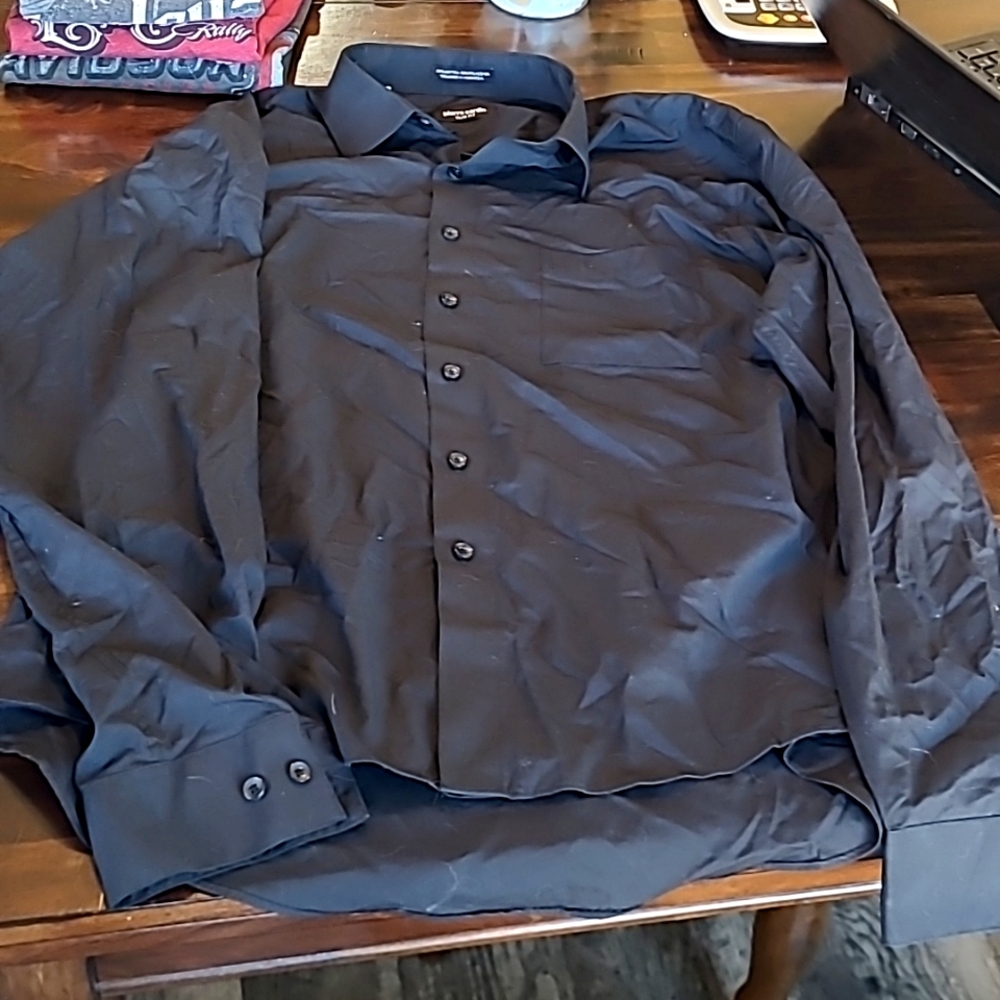 Pierre Cardin Black Dress Shirt, slim fit